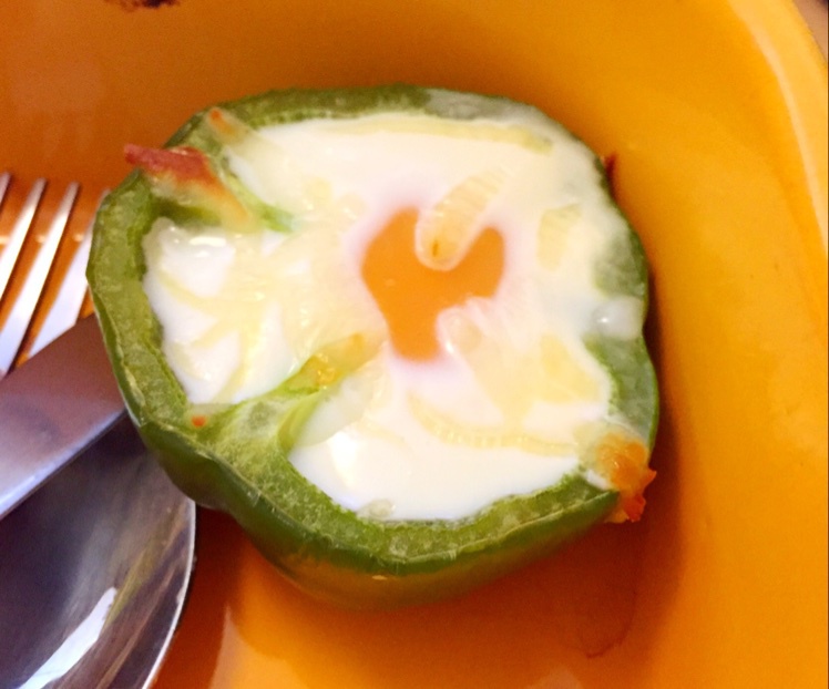 彩椒鸡蛋杯（早餐鸡蛋杯升级版）