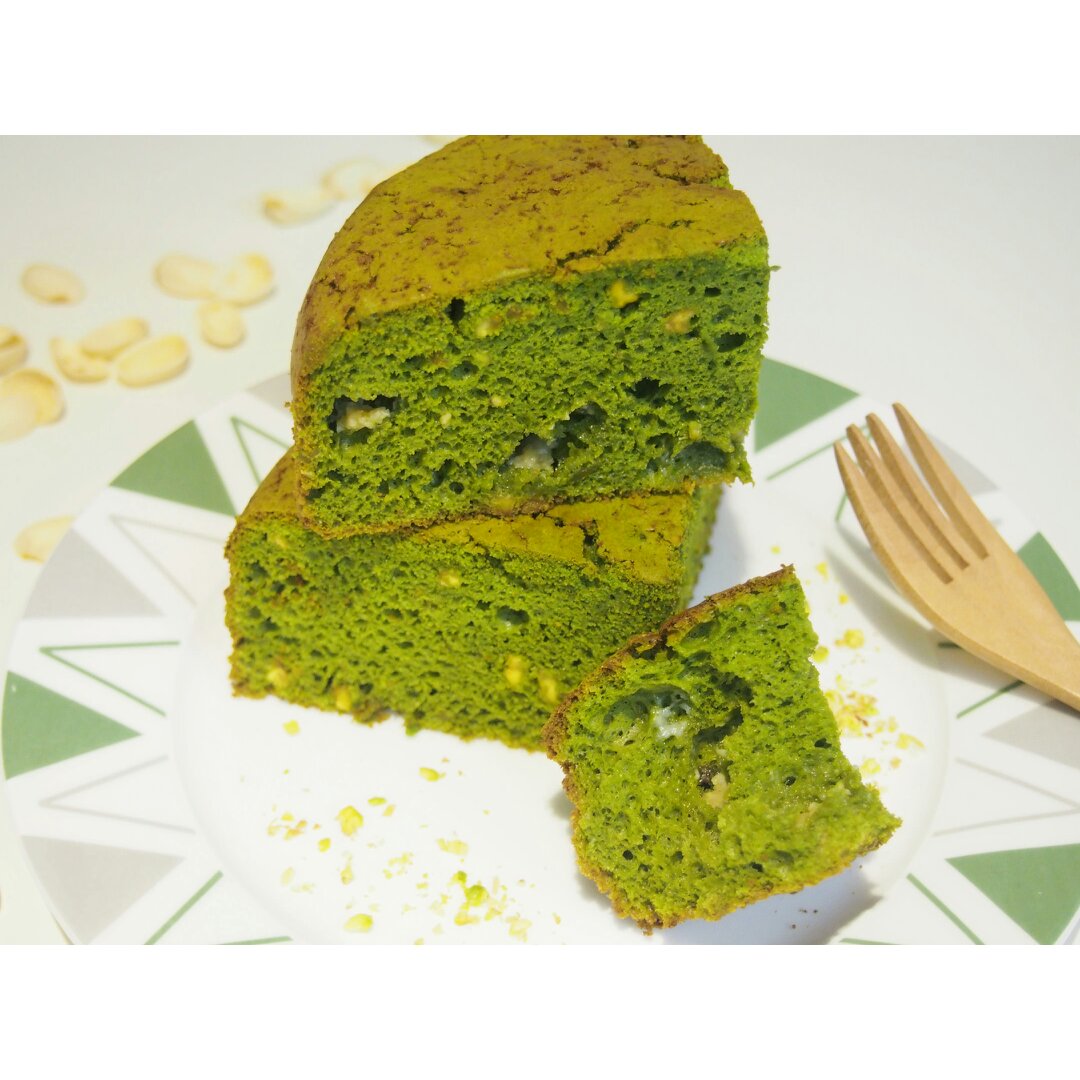 抹茶白巧克力开心果戚风