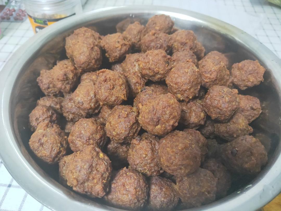 牛肉丸子