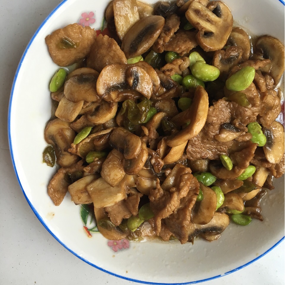 蘑菇炒肉片