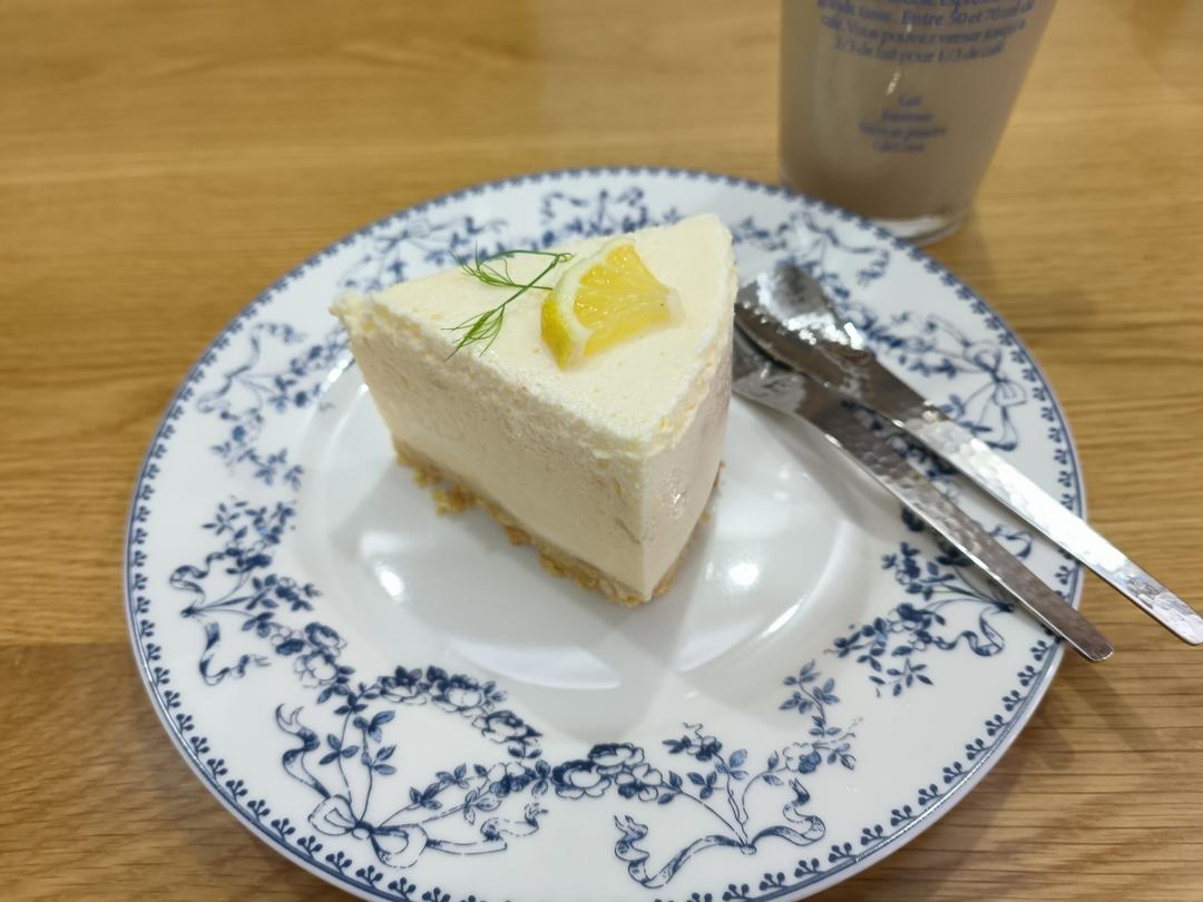 入口即化❗️比慕斯还好吃的柠檬巴巴露亚