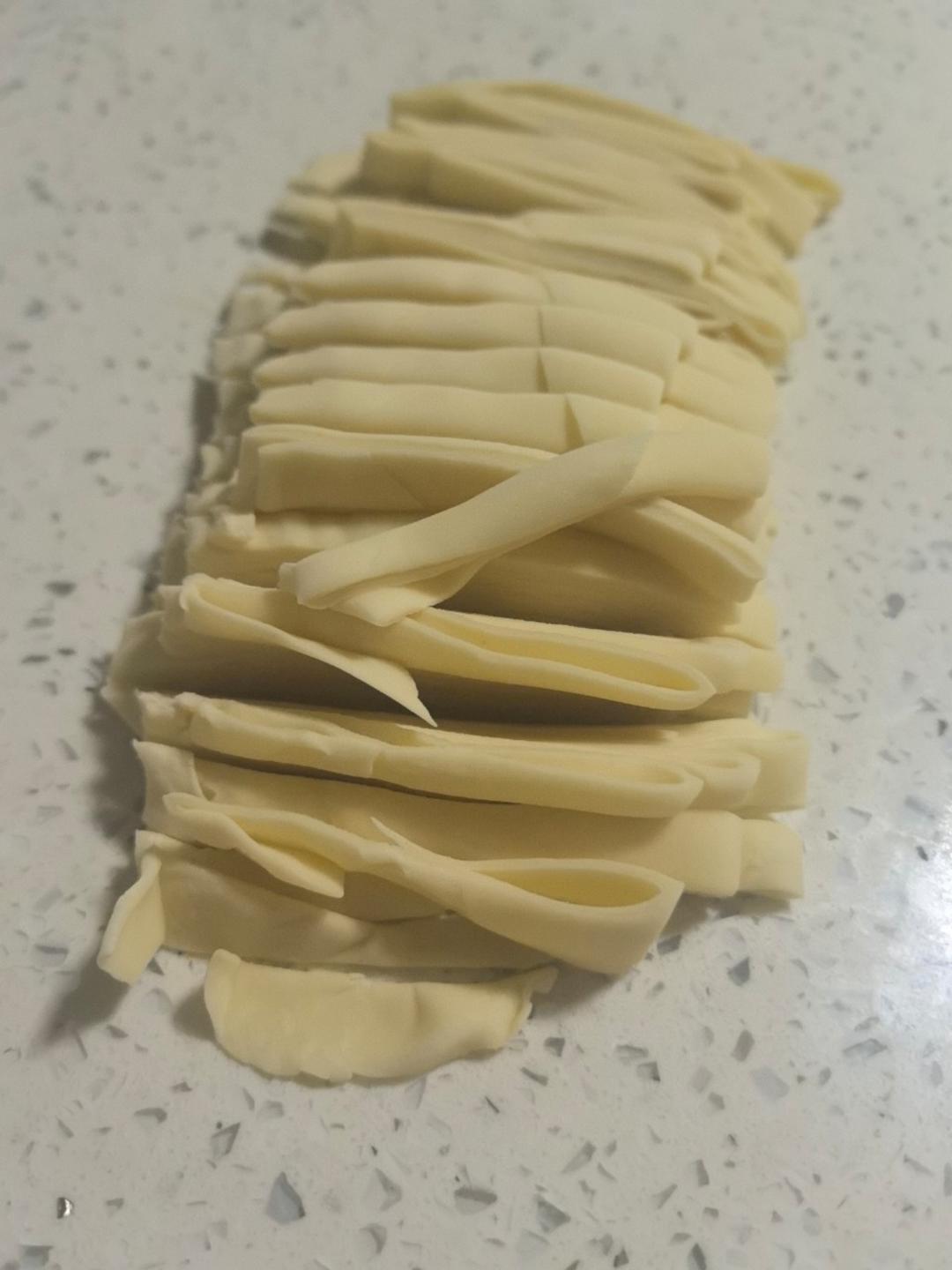 自制鲜面条｜鸡蛋面｜厨师机压面条
