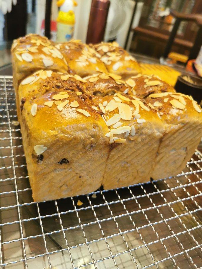 黑糖吐司，冲绳黑糖吐司（吴克己）