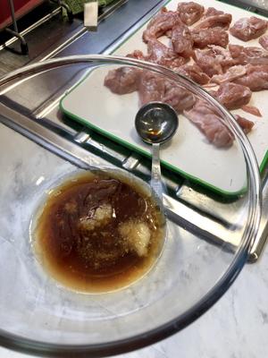 日式唐扬炸鸡块 脆皮又多汁的做法 步骤3