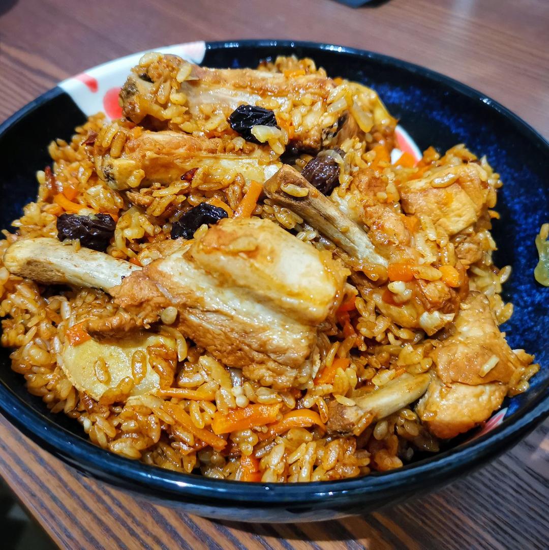 羊肉手抓饭