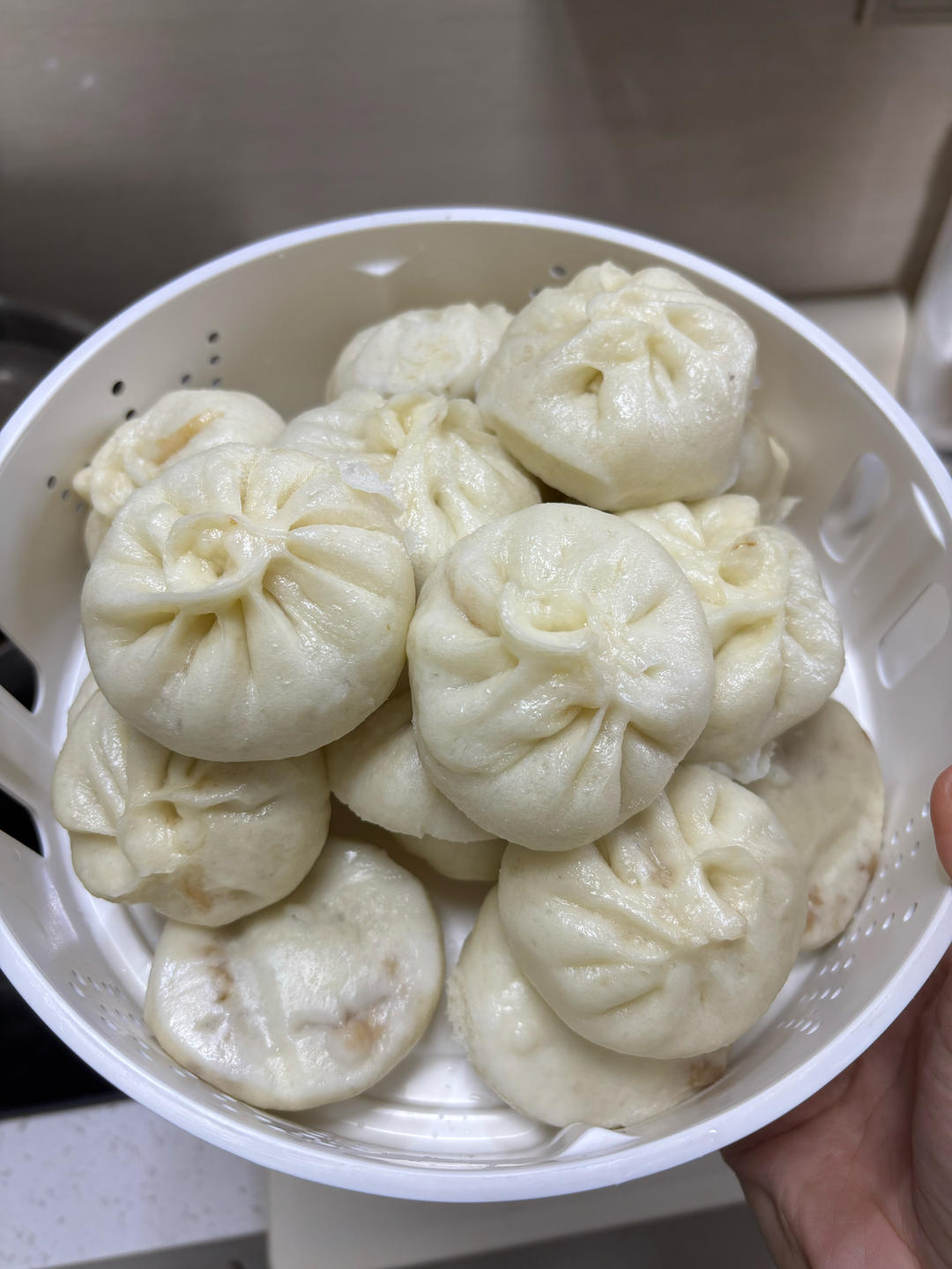 鲜美多汁的洋葱牛肉包子