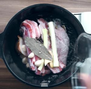 韩国水煮白肉보쌈的做法 步骤2
