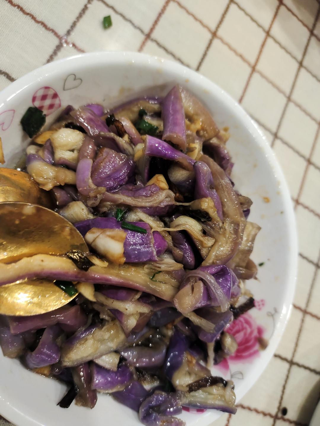 蒜泥茄子（蒸）