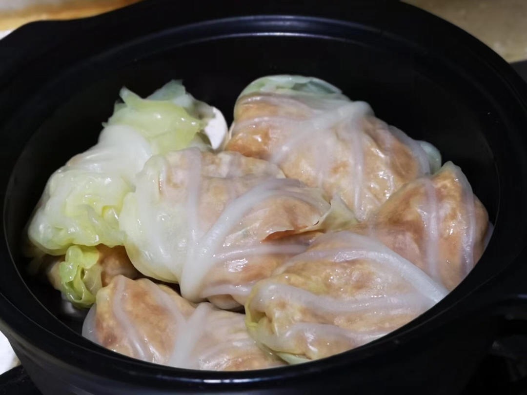 北鼎铸铁锅食谱｜包菜猪肉卷，荤素搭配，鲜美多汁