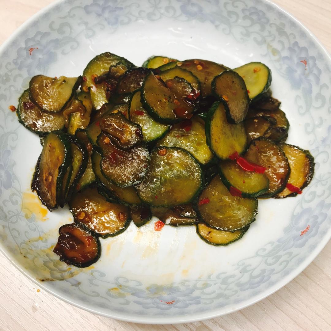 香脆炒黄瓜
