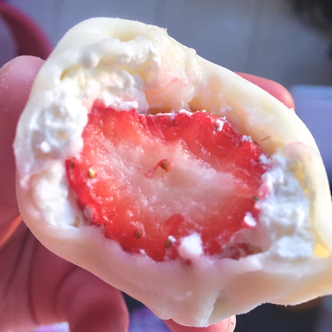 腹黑白胖子——奥利奥雪媚娘