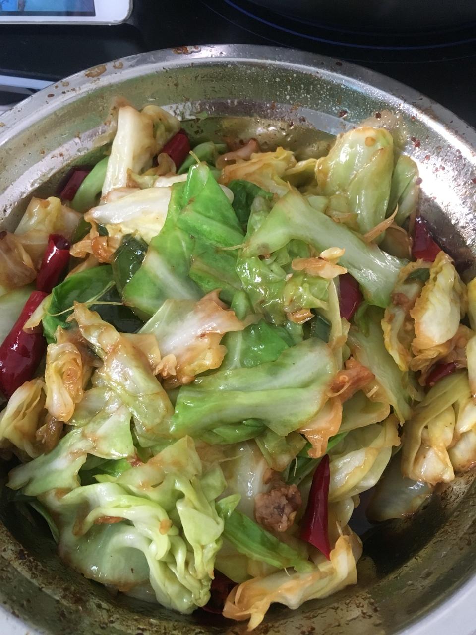 干锅手撕包菜