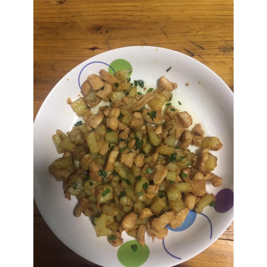 一道怎么做都好吃的干煎土豆鸡丁（红烧，咖喱，椒盐，孜然）
