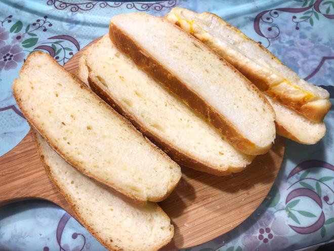 柔软有嚼劲的糯米面包的做法