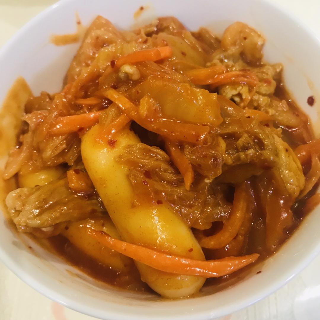 泡菜炒年糕