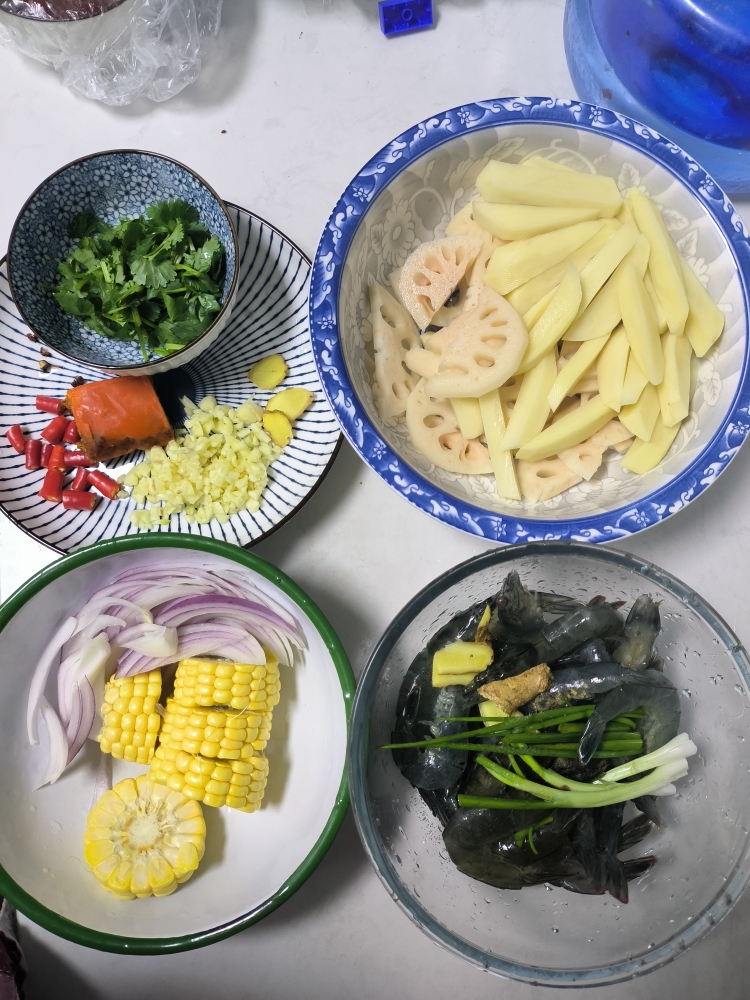 🌈香辣吮指的干锅虾教程来啦😋的做法 步骤6