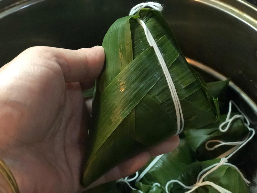 粽子包法之三            小脚粽