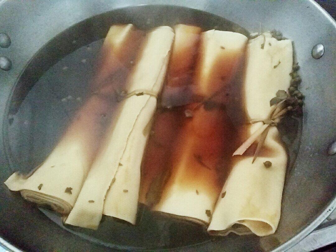 熏干豆腐卷
