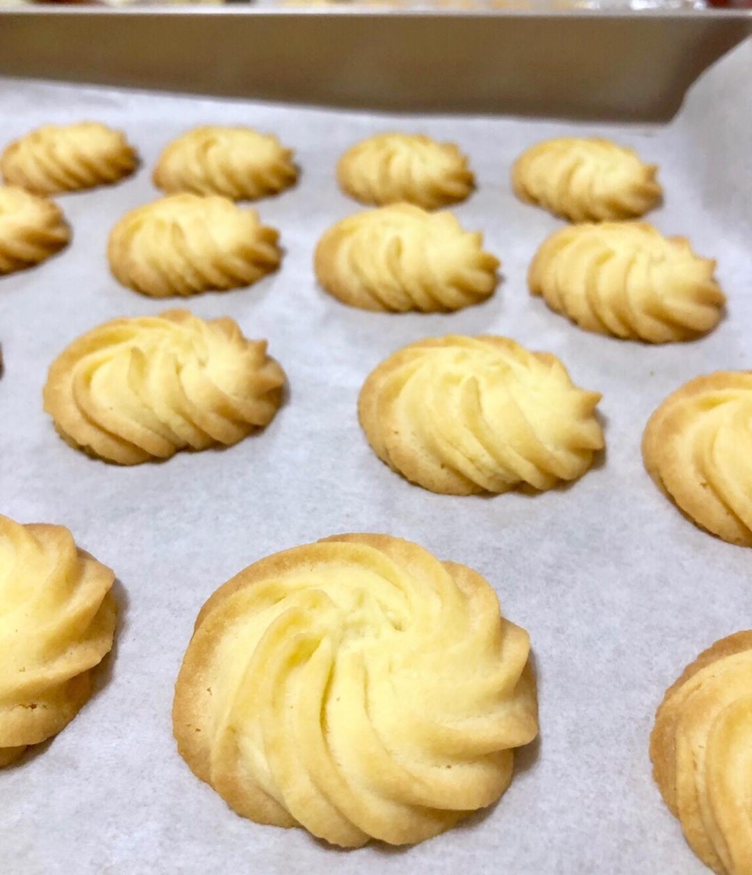 香酥不腻的——皇家曲奇