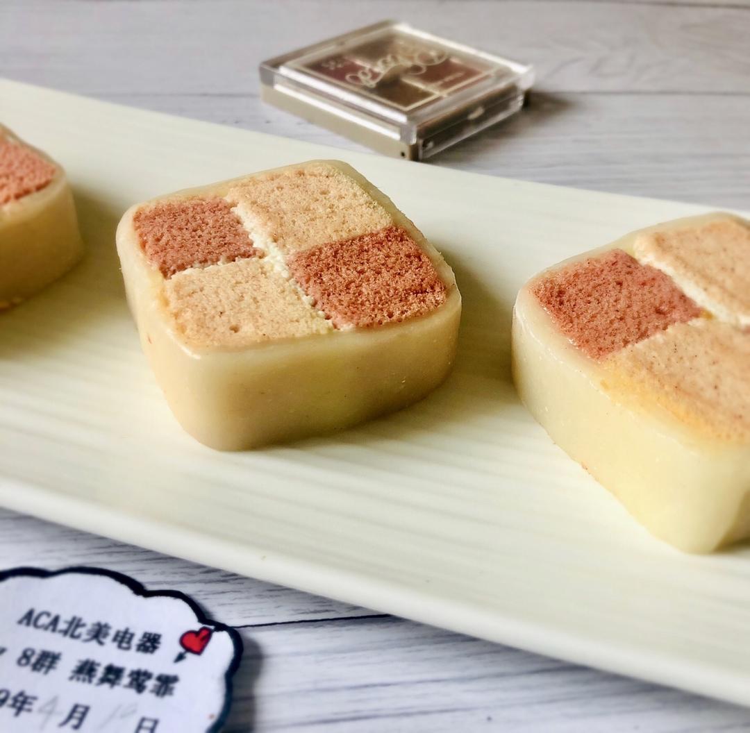 粉色眼影盘白玉卷