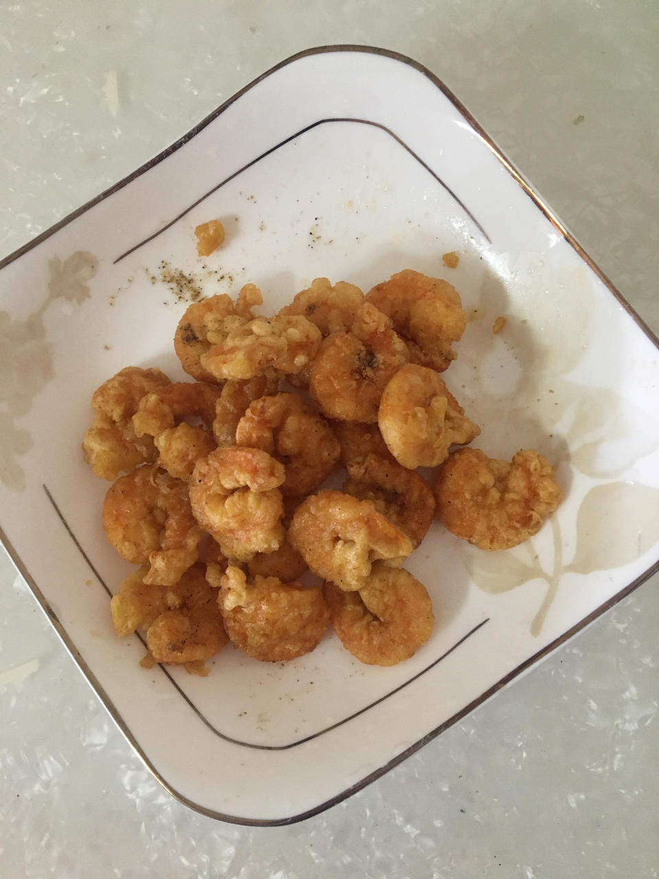 🔥吮指椒盐虾仁，完全不需要厨艺‼️