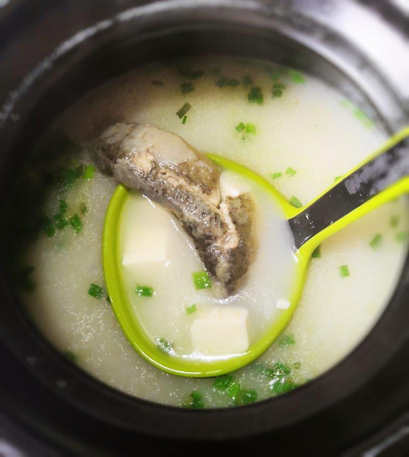 xuxu_0108做的泥鳅豆腐汤
