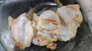 香煎鸡翅抱虾的做法 步骤4