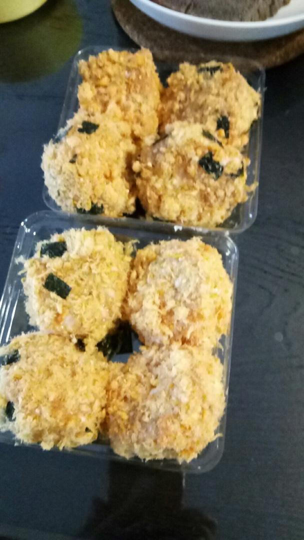 自制肉松小贝