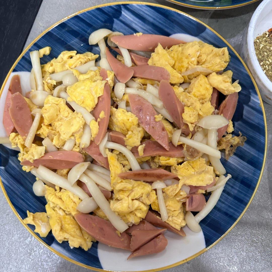 不加味精但很鲜的炒素 快手家常菜 白玉菇炒鸡蛋下饭菜