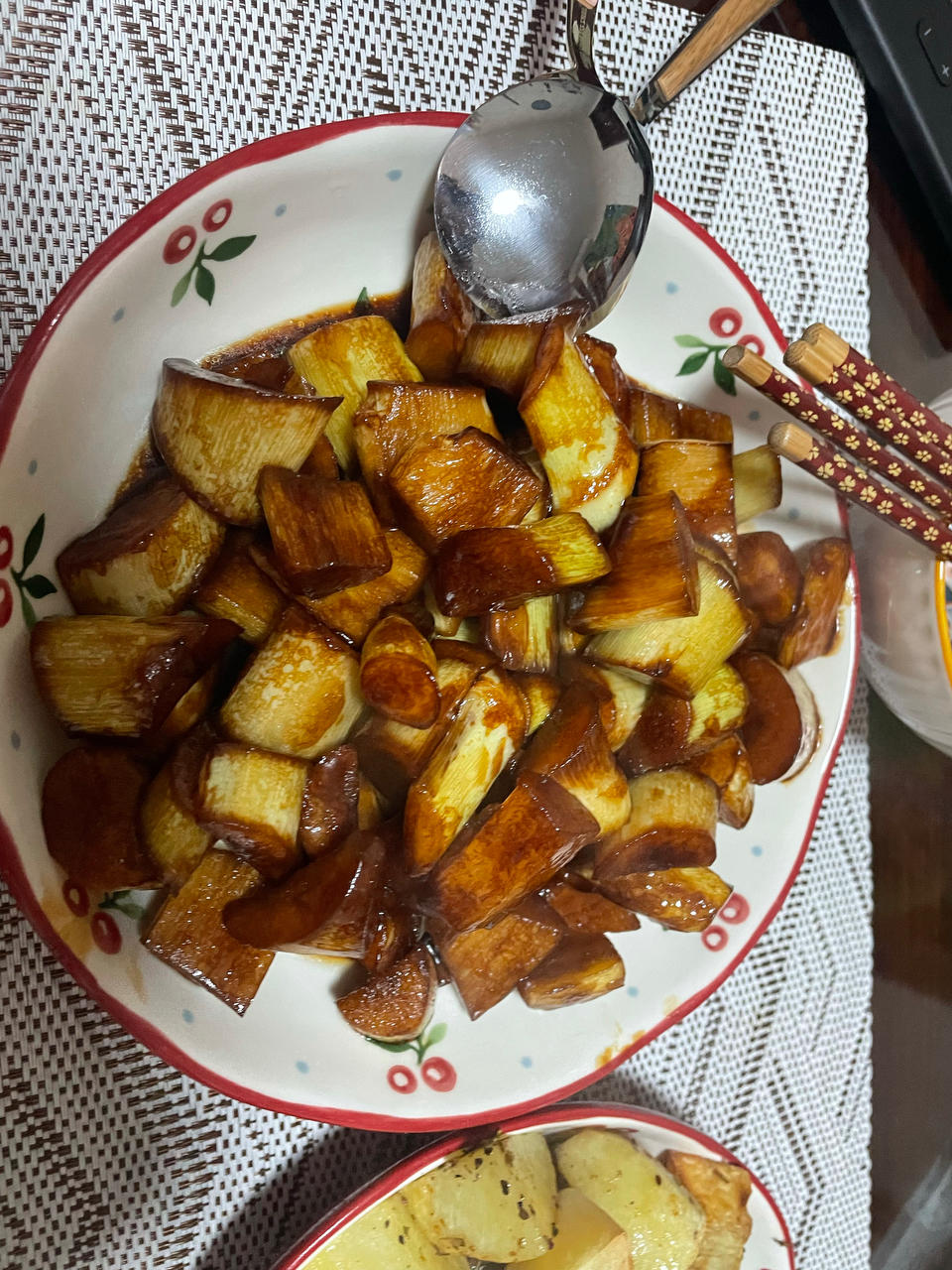 油焖茭白