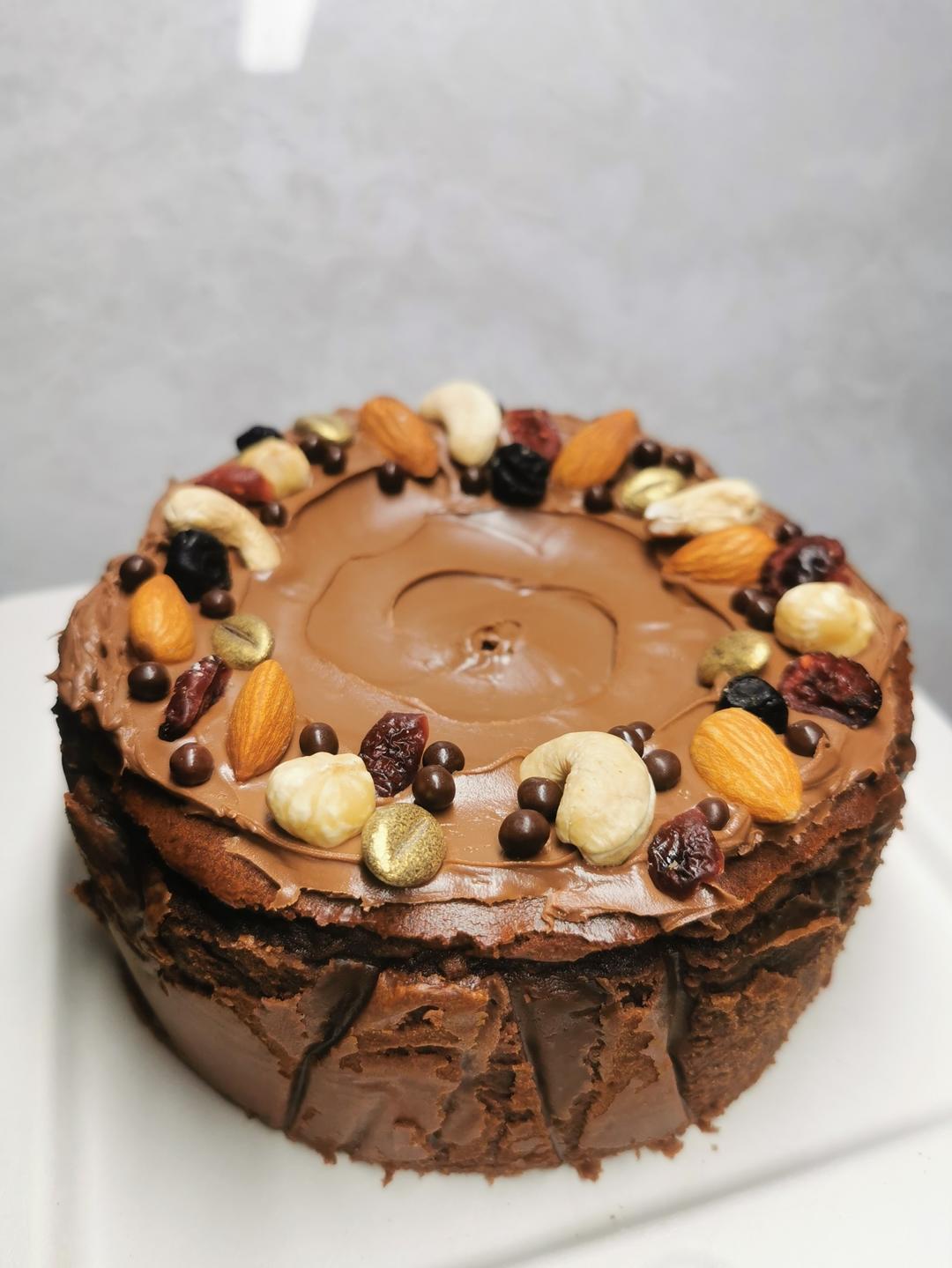 巧克力巴斯克蛋糕