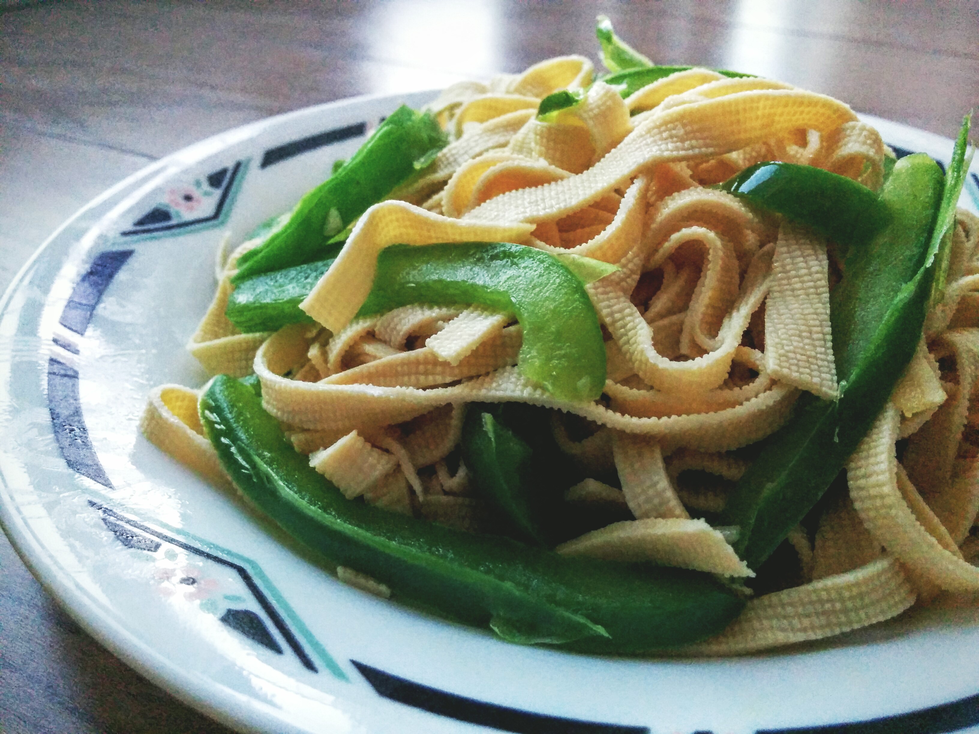 尖椒炒豆腐丝