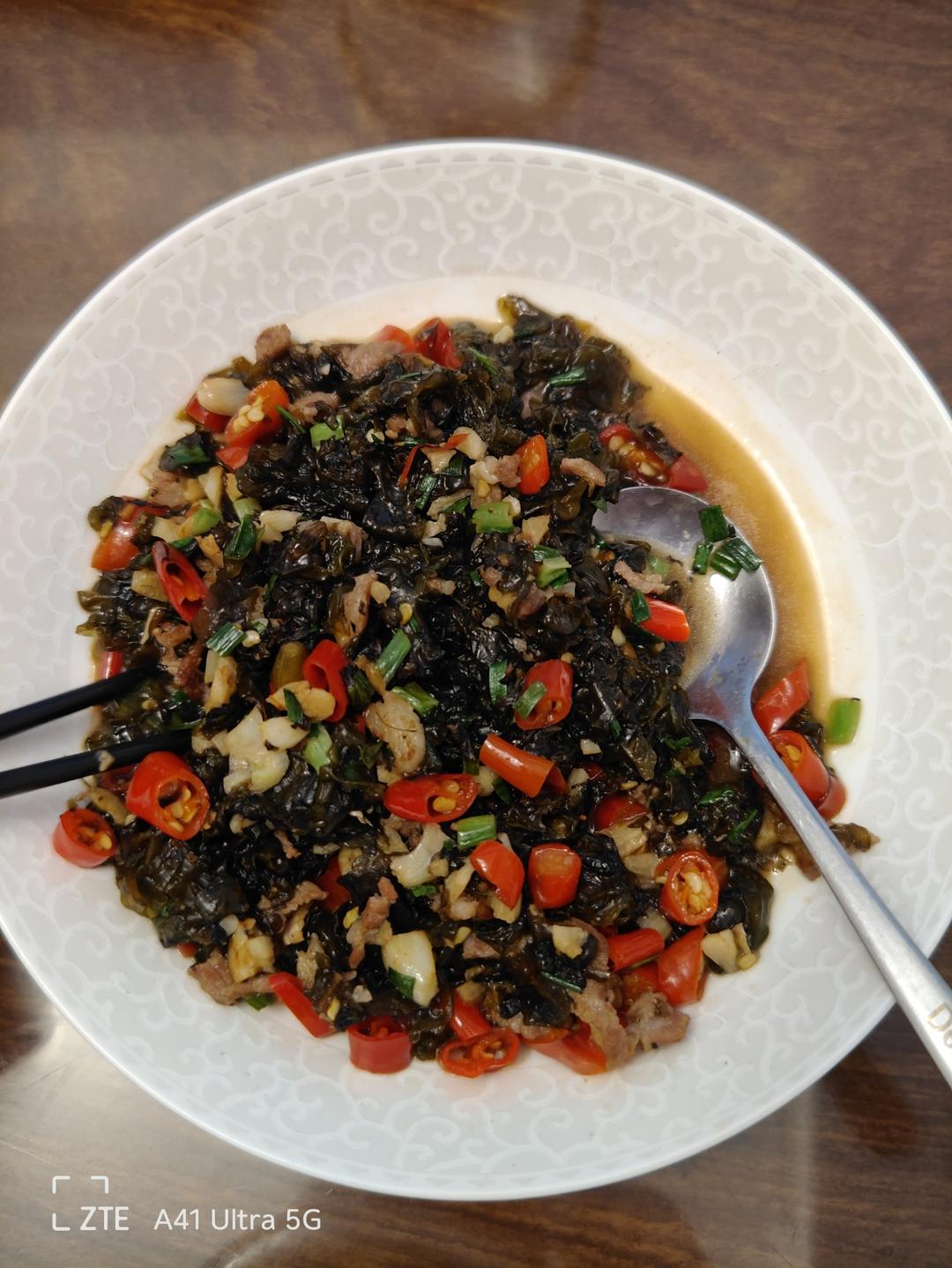 酸辣家常雷公菌（地皮菜）