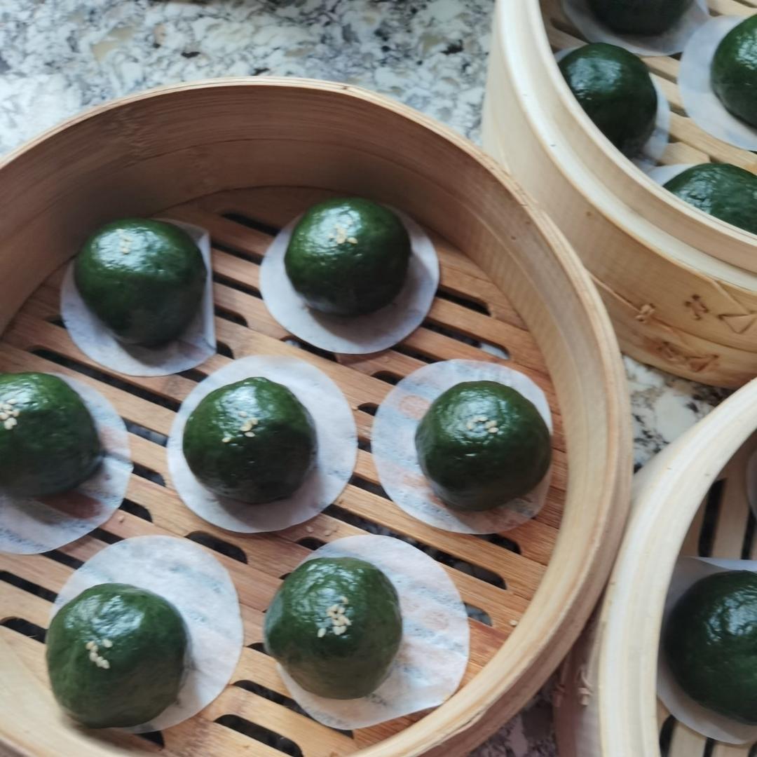 清明必吃的艾草青团