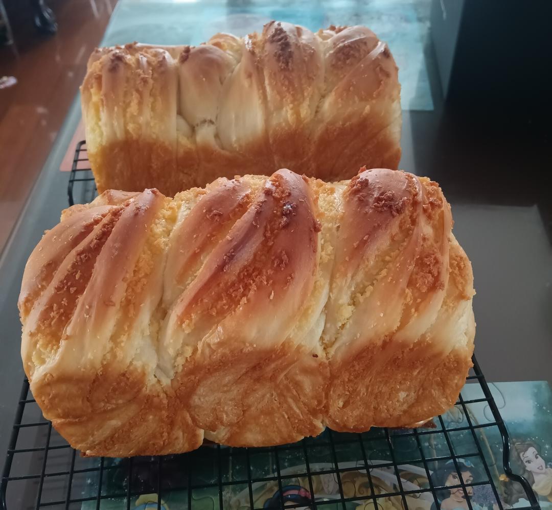 椰蓉满满吐司！幸福的味道。