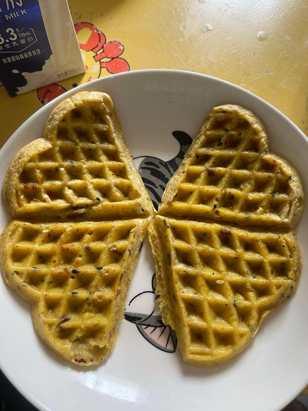 不需要泡打粉，不需要加糖的香蕉酸奶华夫饼