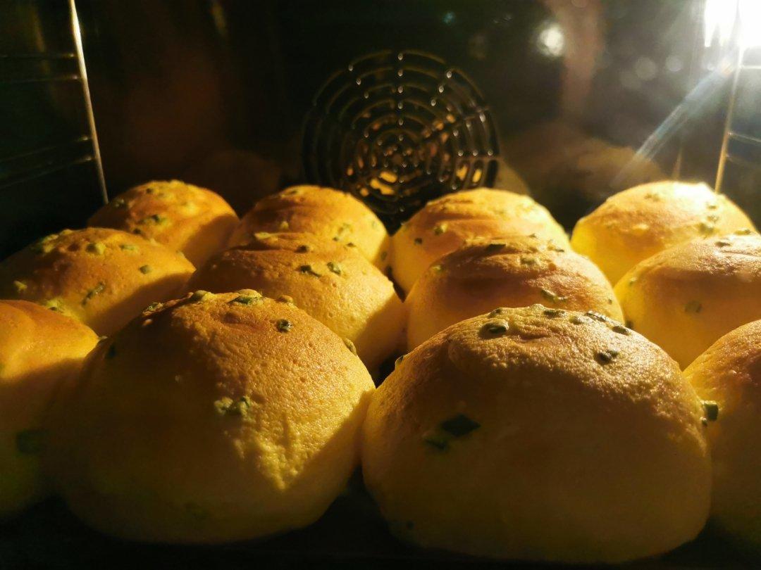 葱香肉松墨西哥面包（波兰种+烫种）