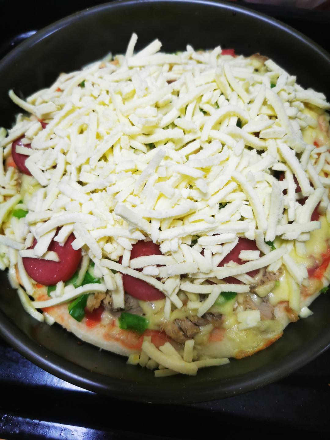 金枪鱼火腿pizza