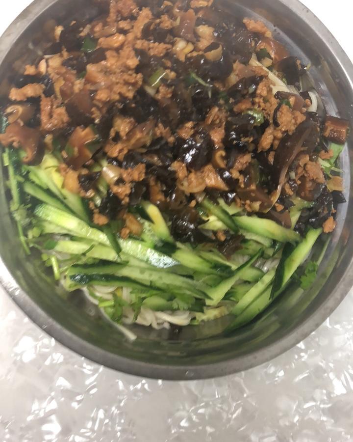 炸酱面