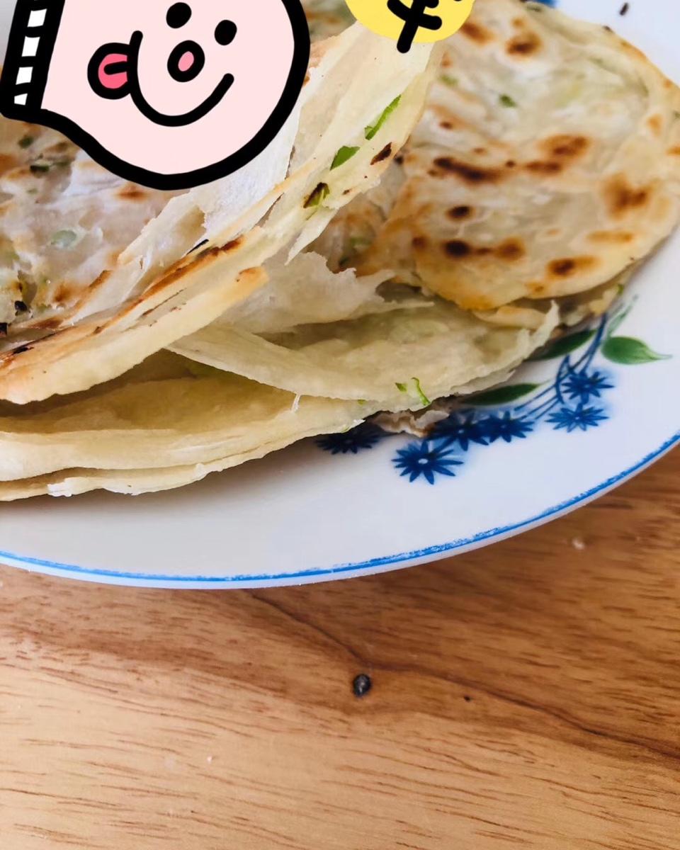 葱油饼-自己做薄脆酥香层层分明且一点儿都不油