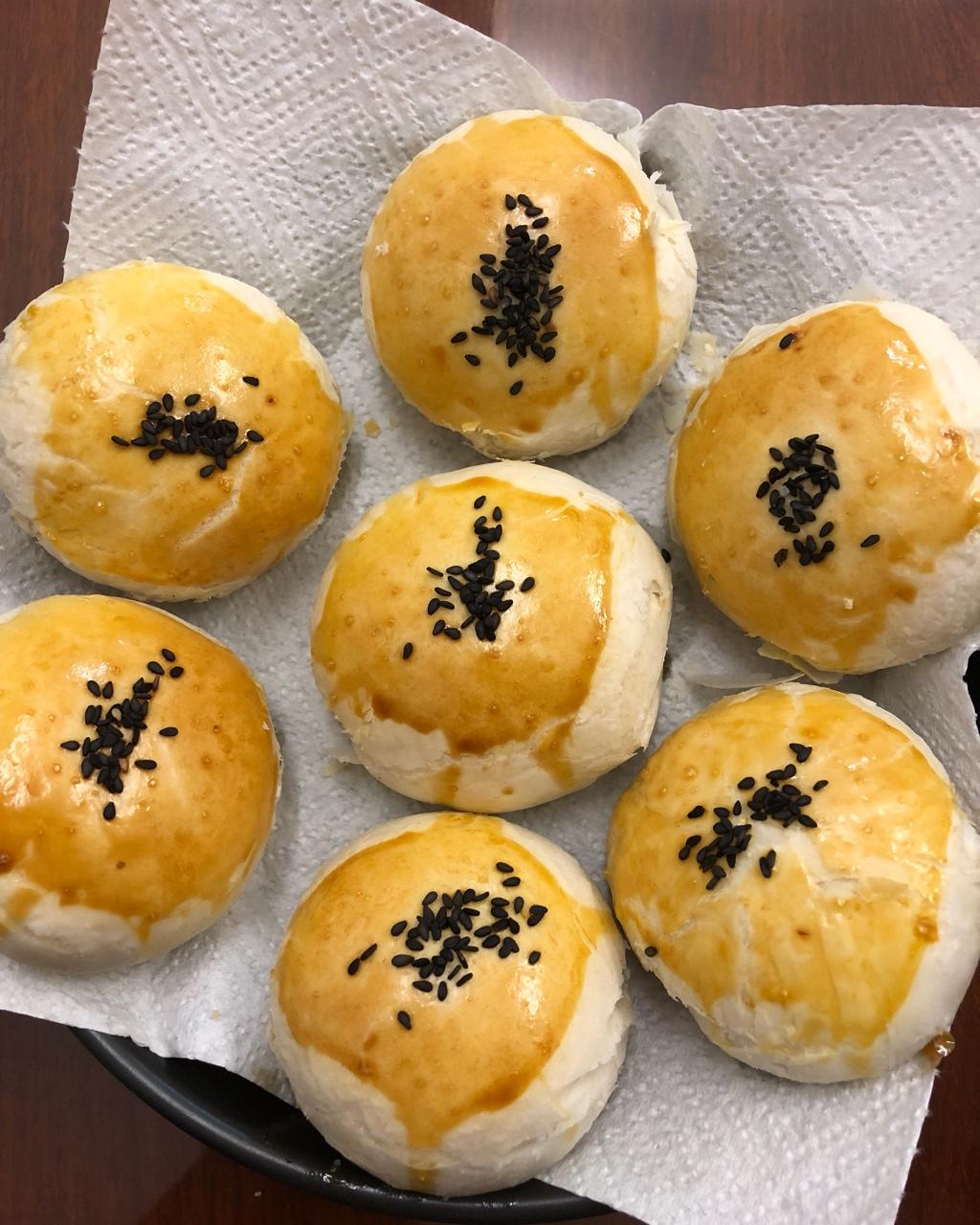 泳式鲜肉榨菜月饼