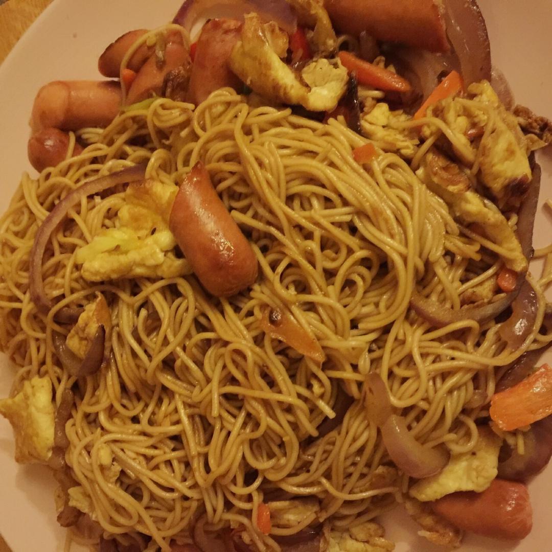 路边摊风味炒方便面