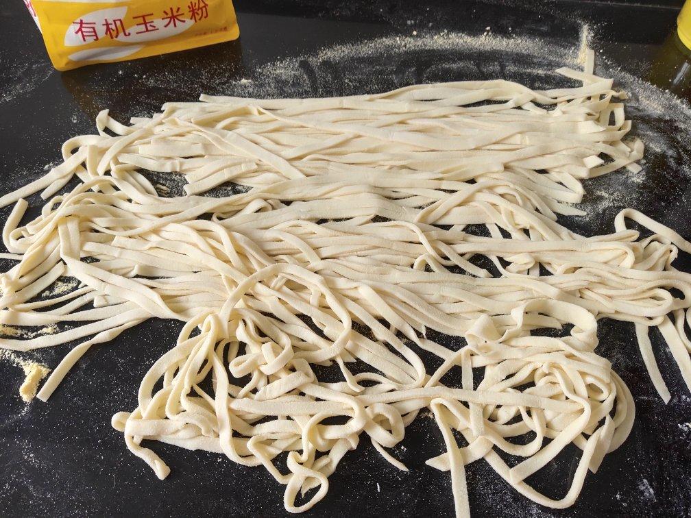 劲道手擀面