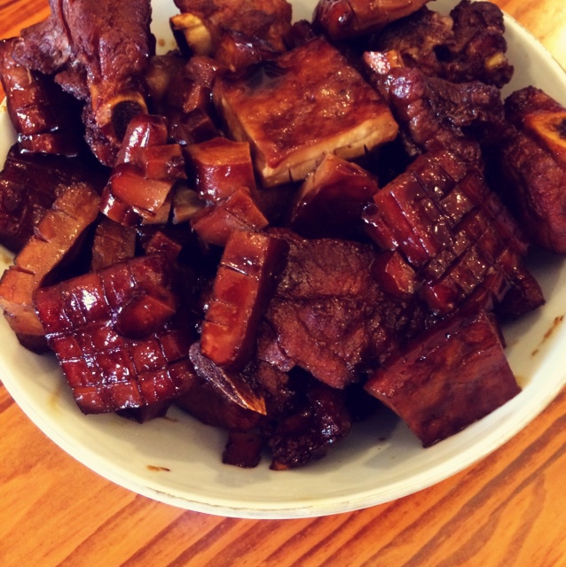 红烧排骨