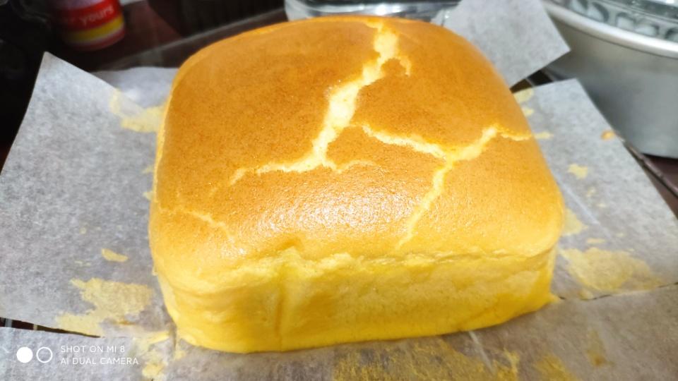 堪比柯基屁股
爆浆芝士🧀古早蛋糕