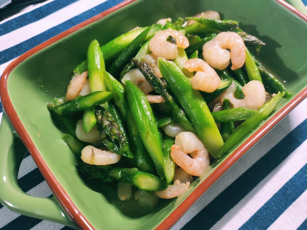 清炒芦笋虾仁