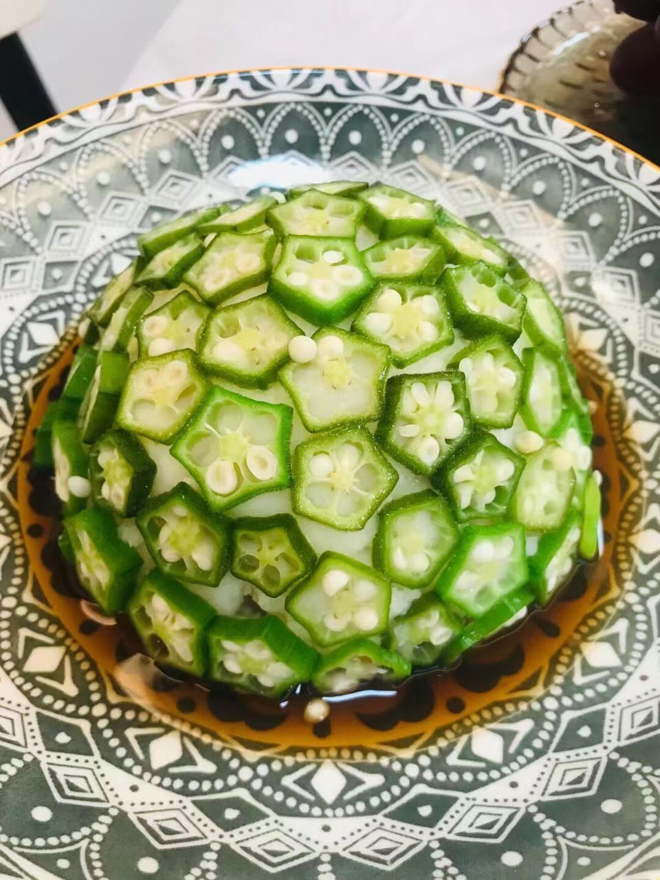 人见人爱的秋葵土豆泥