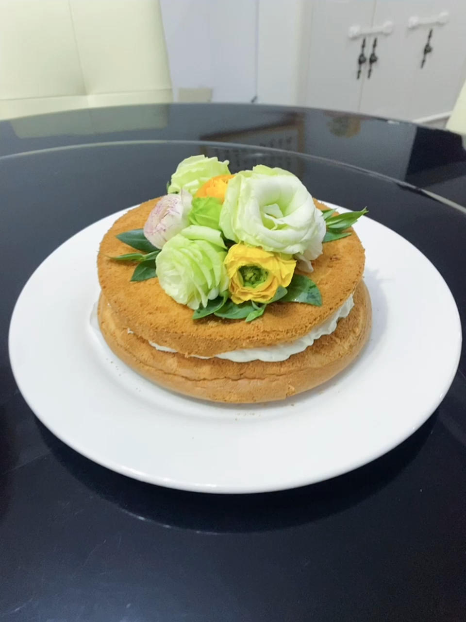 烤箱做蛋糕（戚风蛋糕的做法）