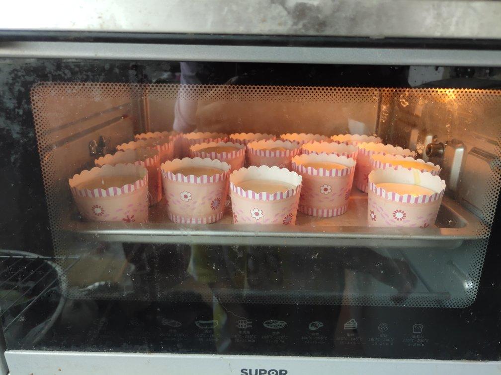 纸杯蛋糕 8寸戚风蛋糕的量