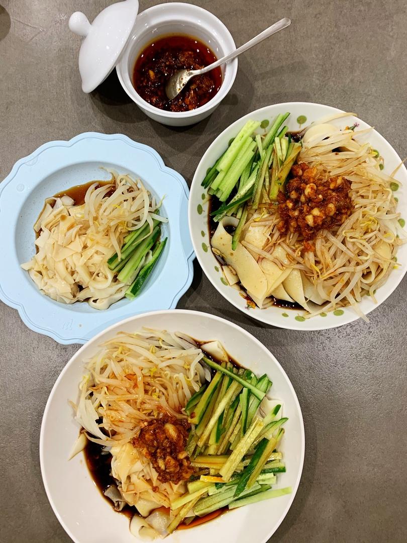 自制凉皮（含洗面、不洗面两种方法）